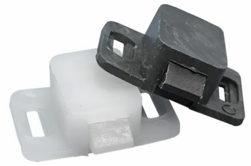 RESBALON DE NYLON NEGRO